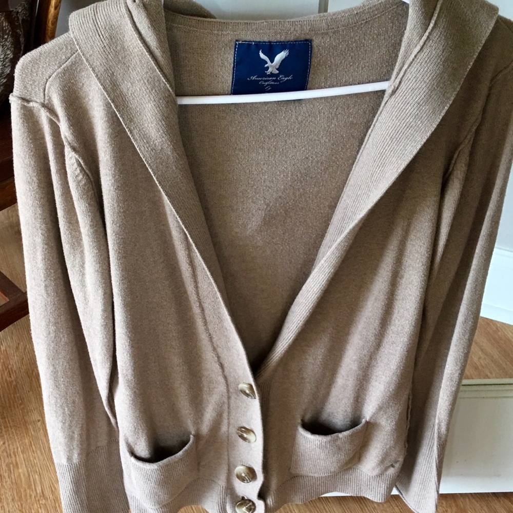 AE Women’s Cardigan